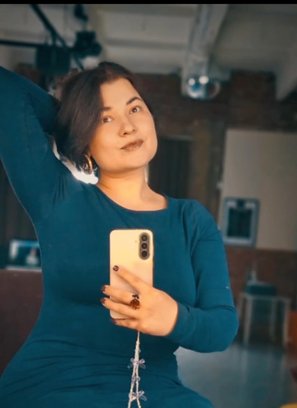 Женя в лофте, где пройдёт концерт